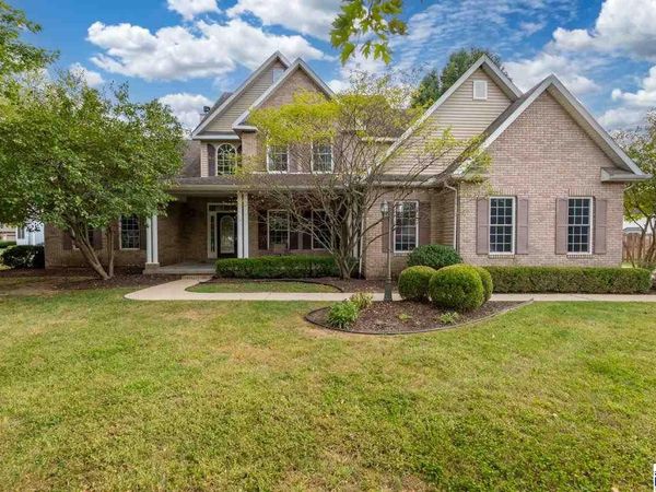 35 Mayflower Court, Terre Haute, IN 47803