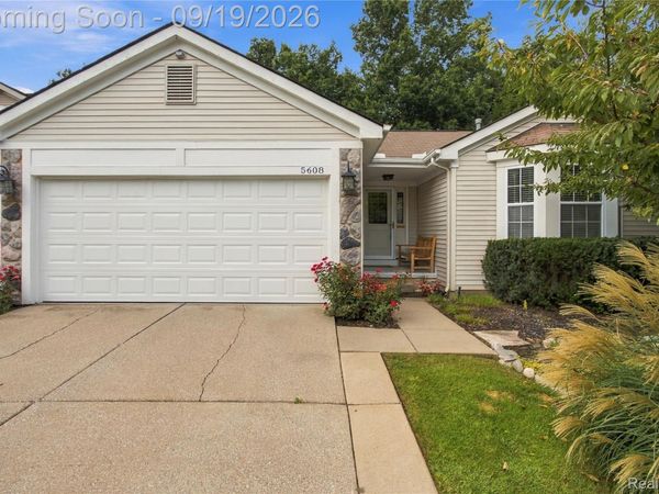 5608 Juneberry Court, Waterford Township, Mi 48329