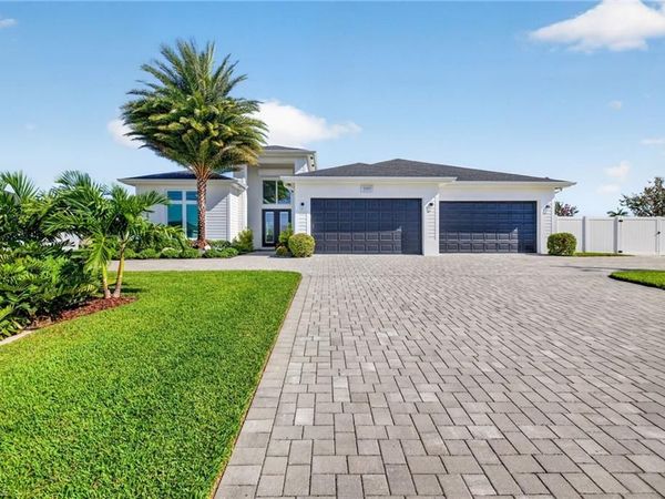 2001 SW 2nd TER, CAPE CORAL, FL 33991