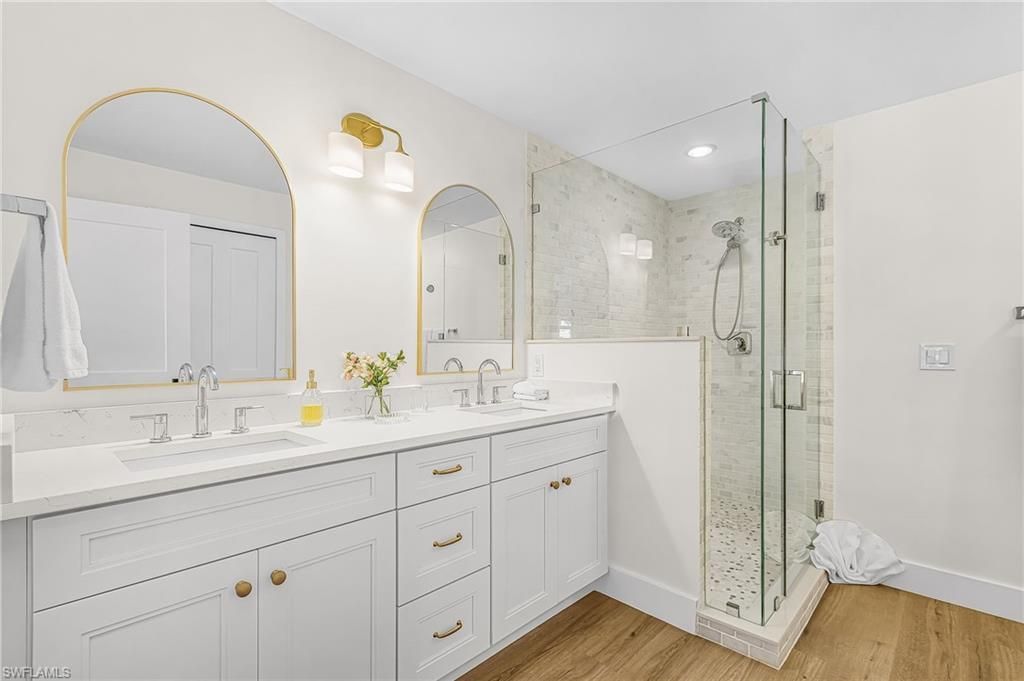 8 Palmview Blvd , Fort Myers Beach, FL 33931 Photo