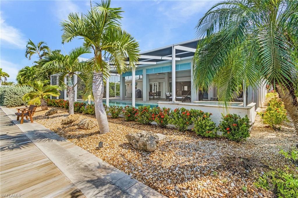 8 Palmview Blvd , Fort Myers Beach, FL 33931 Photo