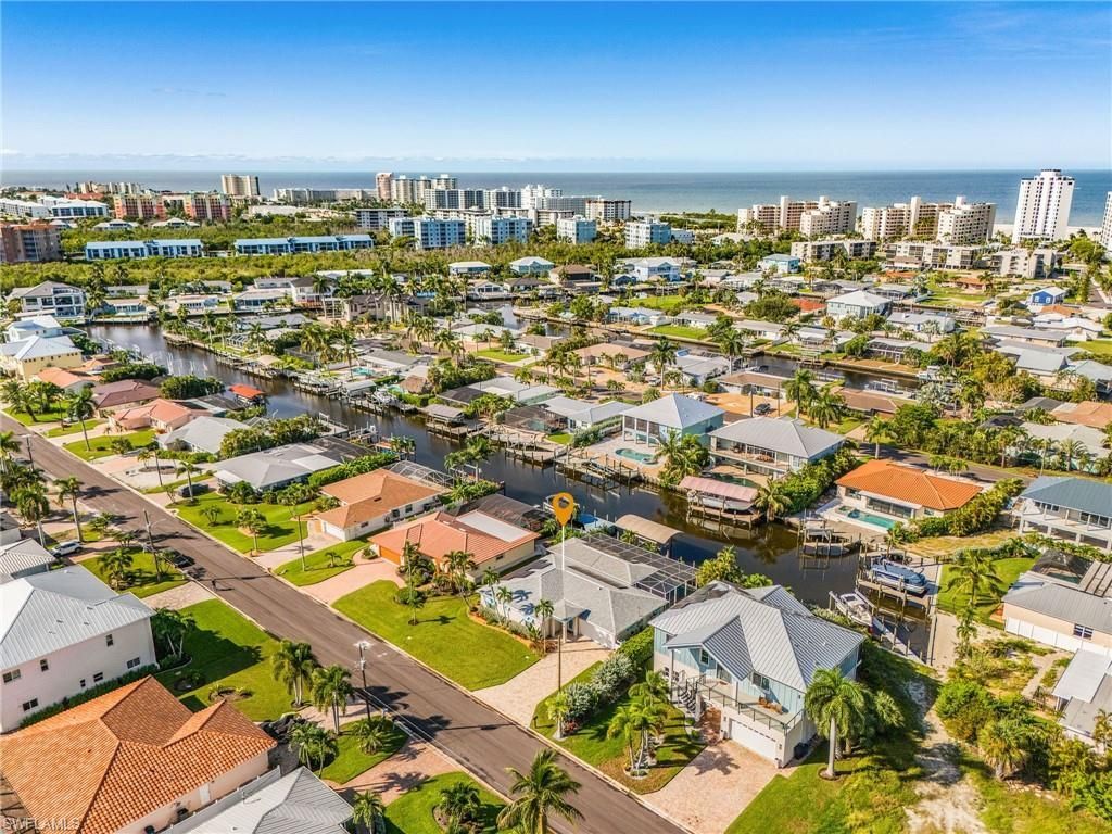 8 Palmview Blvd , Fort Myers Beach, FL 33931 Photo