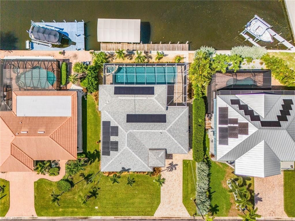 8 Palmview Blvd , Fort Myers Beach, FL 33931 Photo