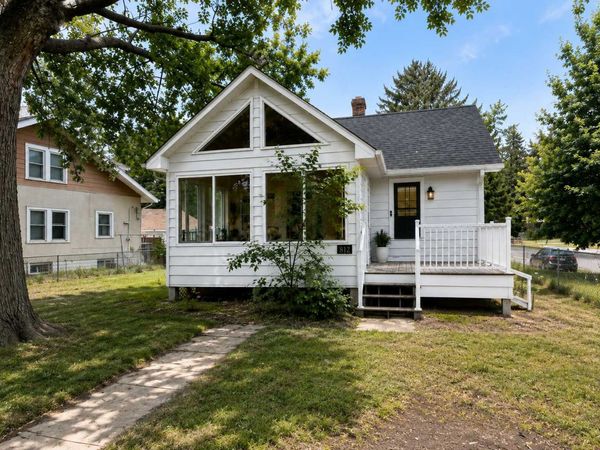 812 Pedersen Street, Saint Paul, MN 55119