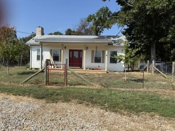 2080 Hunter Rd , Lewisburg, TN 37091
