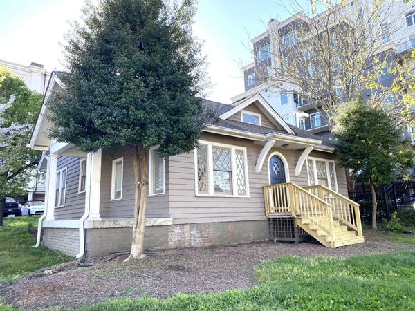 113 30th Ave N, Nashville, TN 37203