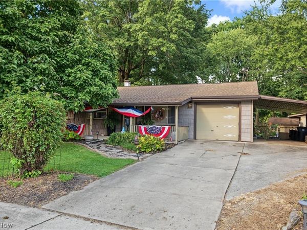 3577 Lynwood Drive NW, Warren, OH 44485