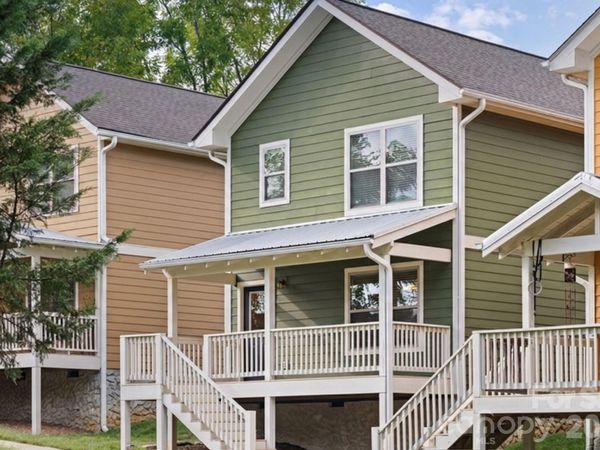 8 Cottage Cove Lane , Asheville, NC 28803