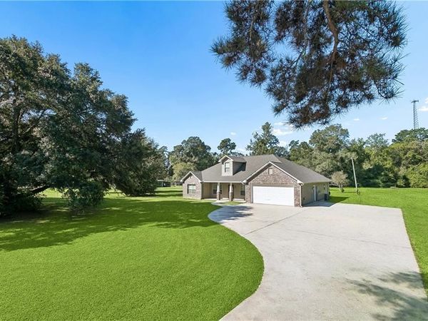 29551 S SATSUMA Road, Livingston, LA 70754