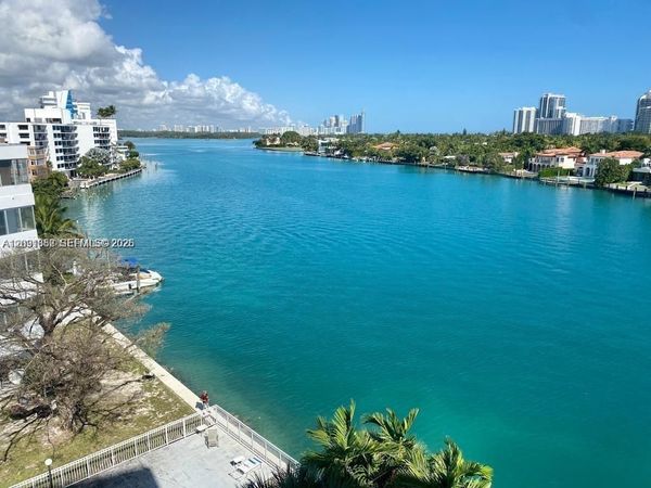9821 E Bay Harbor Dr , Unit 703, Bay Harbor Islands, FL 33154