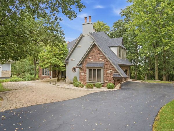 2015 N Northumberland Pass, Palatine, IL 60074