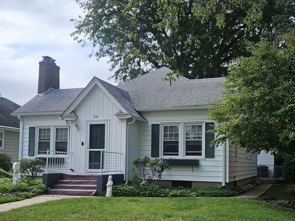518 ROBERT Avenue , Rockford, IL 61107