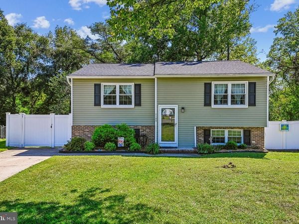 7109 RENWICK COURT, GLEN BURNIE, MD 21061