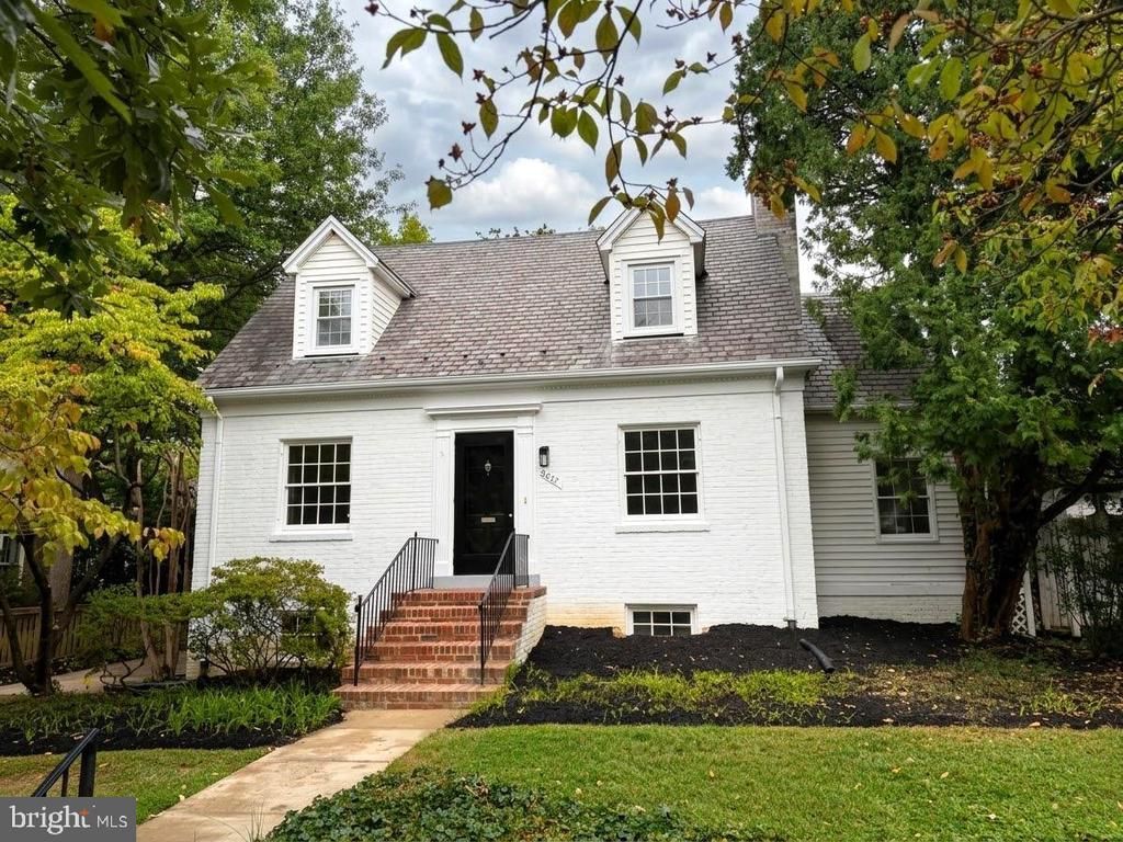 4617 DE RUSSEY PARKWAY , CHEVY CHASE, MD 20815