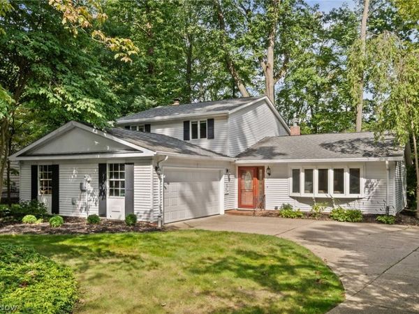 8435 Markwood Drive , Mentor, OH 44060