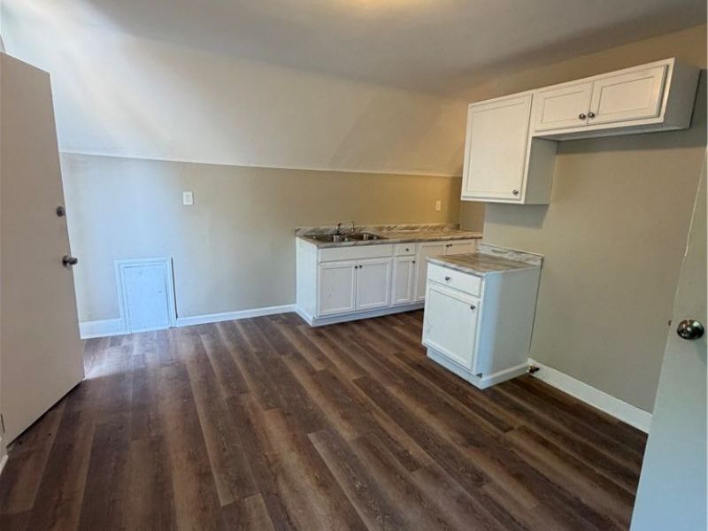381 E 152nd Street, Cleveland, OH 44110 Photo 18