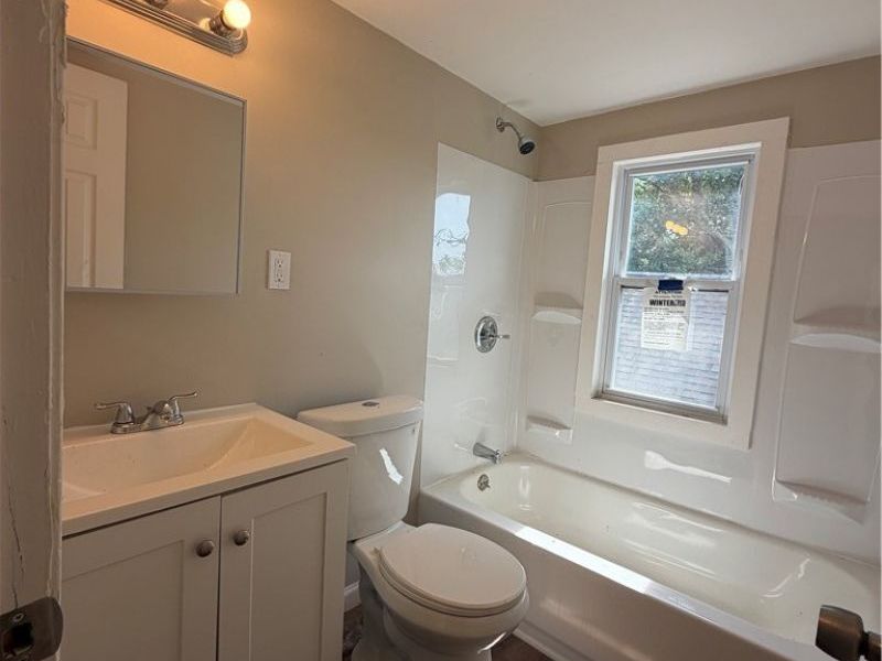 381 E 152nd Street, Cleveland, OH 44110 Photo 21