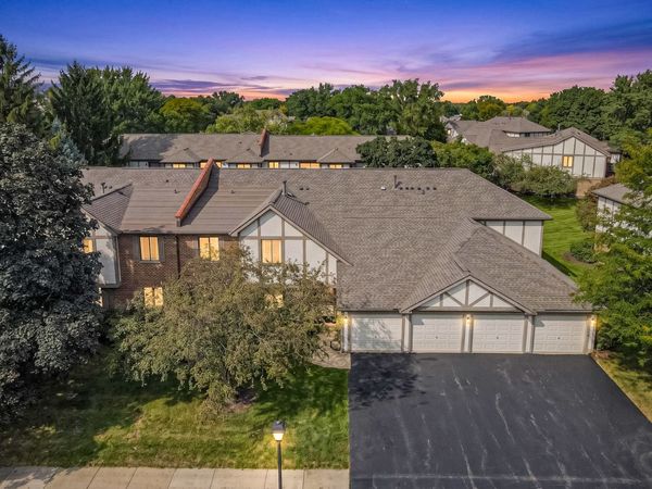 1010 E Nichols Road , Unit 8, Palatine, IL 60074