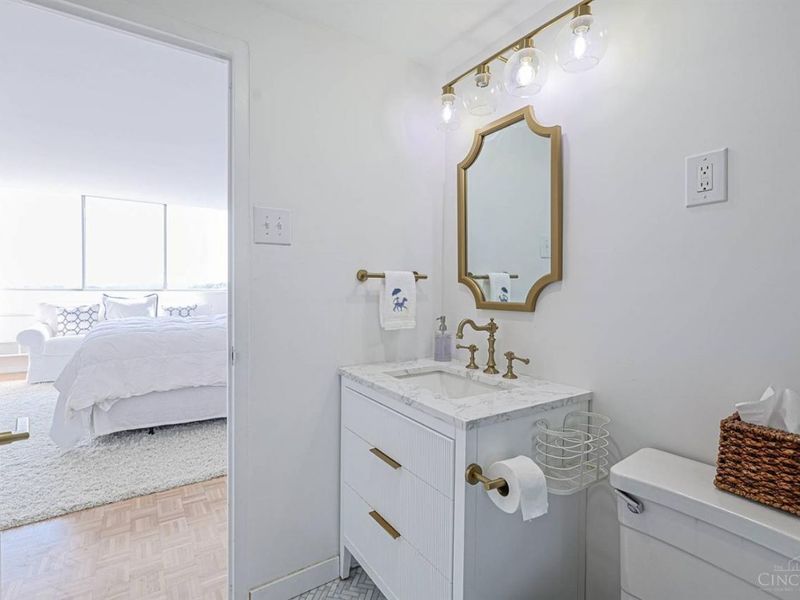 2324 Madison Road, Unit 1003, Cincinnati, OH 45208 Photo 20