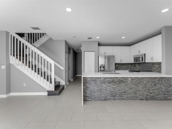 967 NE 42nd Ave, Homestead, FL 33033