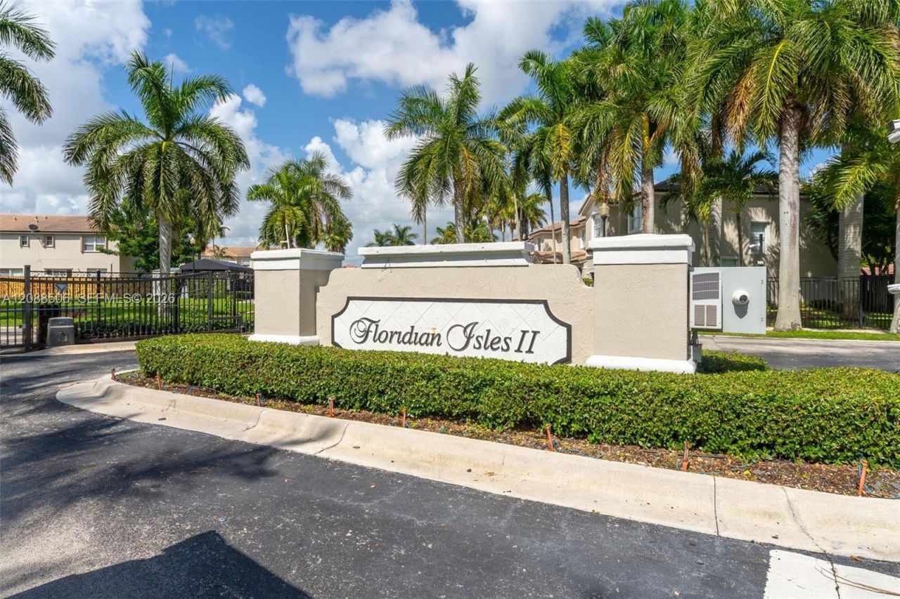 967 NE 42nd Ave, Homestead, FL 33033 Photo