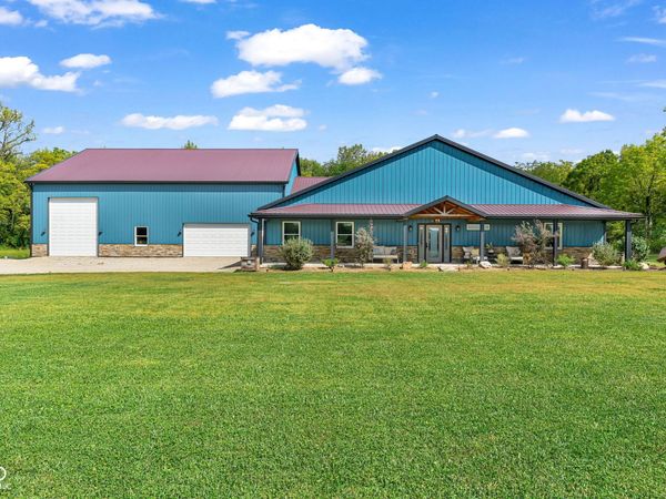 7566 N Blue River Road , Carthage, IN 46115