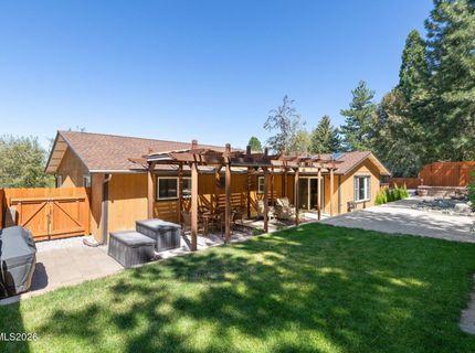 3850 Raven Way, Reno, NV 89509 Photo