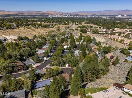 3850 Raven Way, Reno, NV 89509 Photo