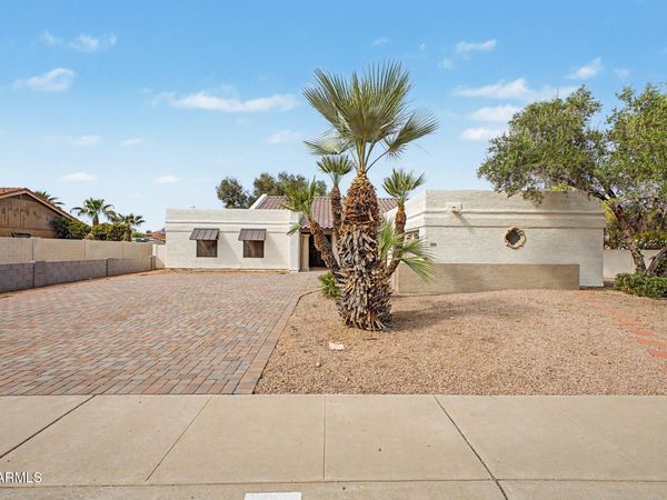 300 W CHILTON Street, Chandler, AZ 85225