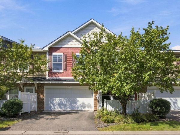 15562 60th Avenue N, Plymouth, MN 55446