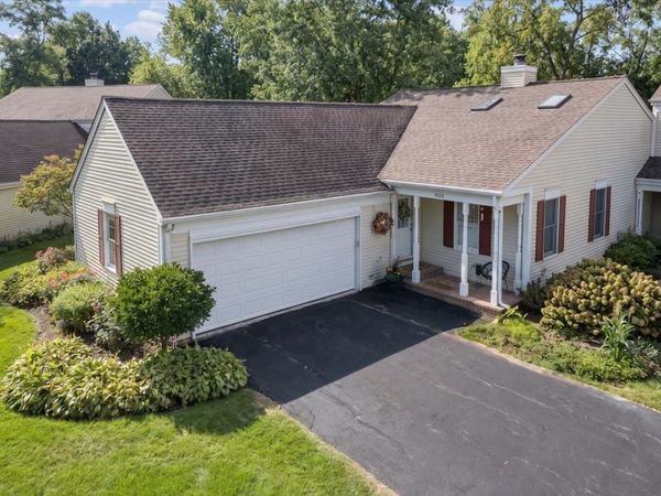 1069 Devonshire Avenue, Naperville, IL 60540