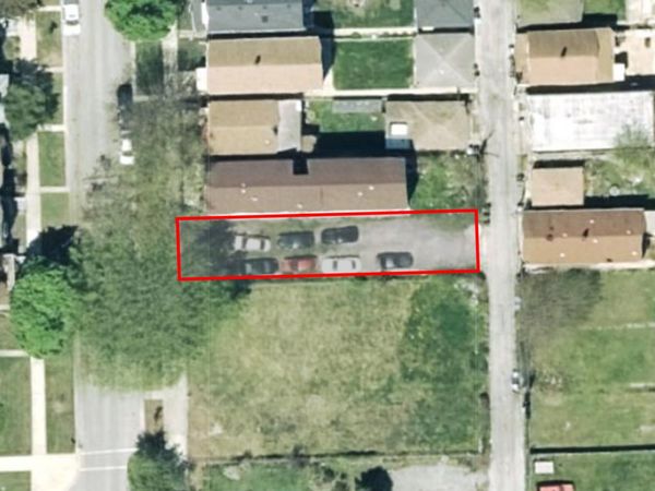 8329 S Brandon Avenue , Chicago, IL 60617