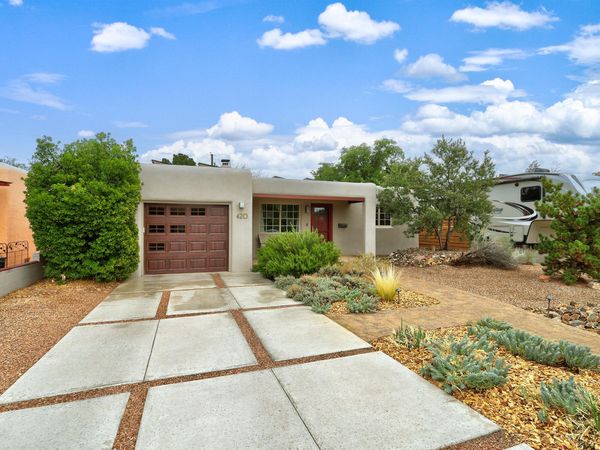 420 Manzano Street NE, Albuquerque, NM 87108