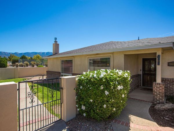 9618 Freedom Way NE, Albuquerque, NM 87109