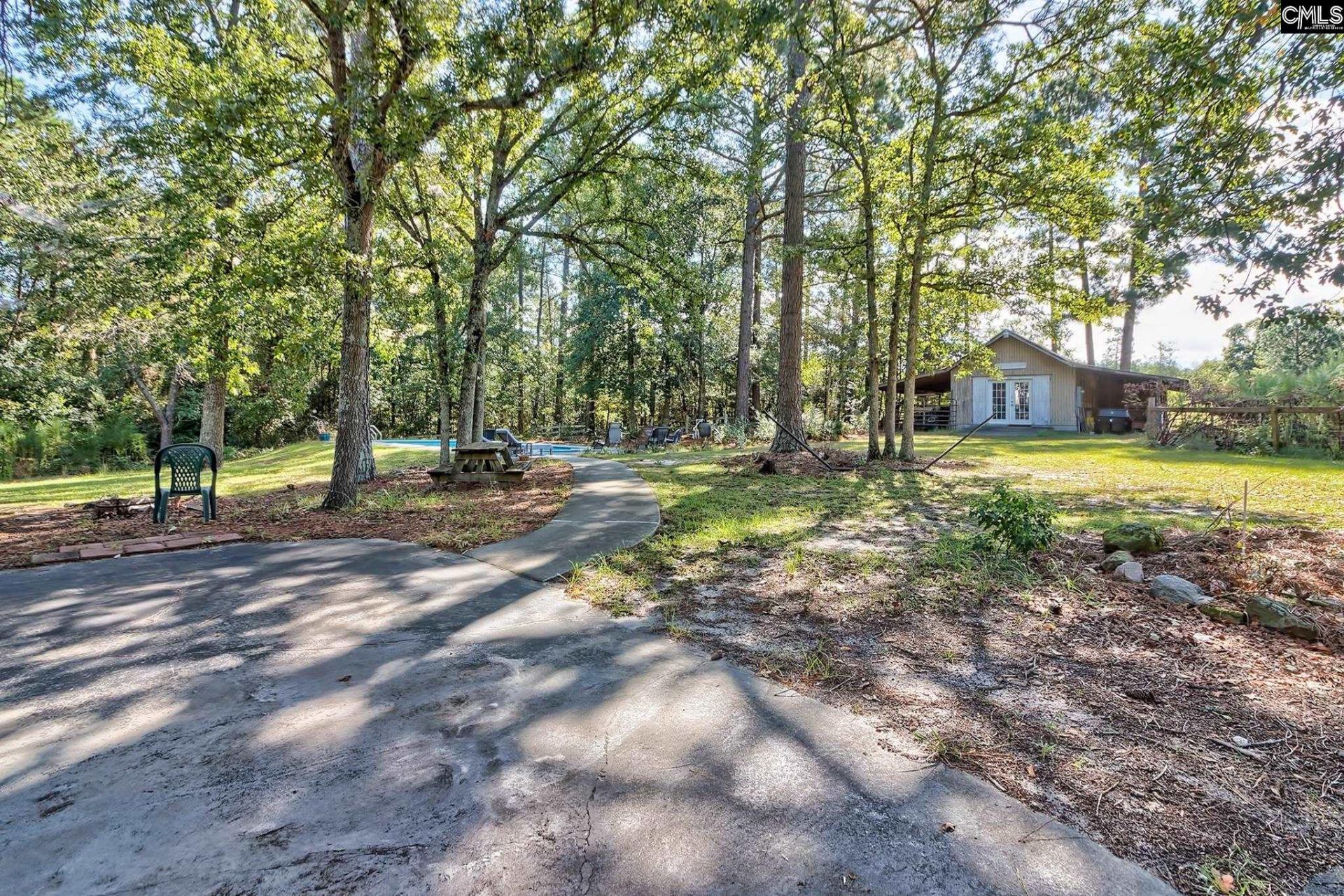 919 Windy Road Photo 14