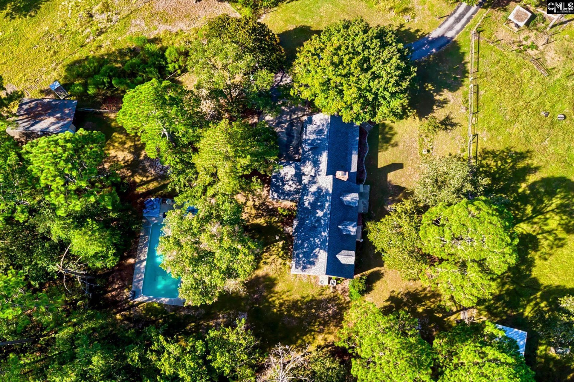 919 Windy Road Photo 31