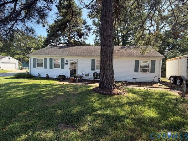 3700 Settlers Lane , Hopewell, VA 23860