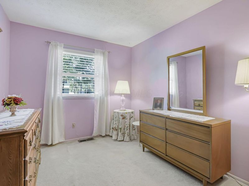 3060 Dunloe Road, Columbus, OH 43232 Photo 22