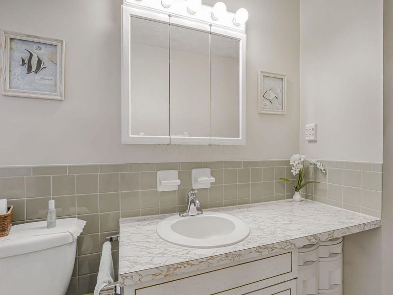 3060 Dunloe Road, Columbus, OH 43232 Photo 29
