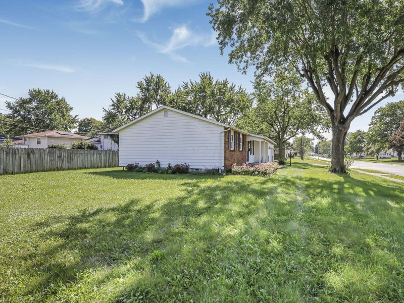3060 Dunloe Road, Columbus, OH 43232 Photo 42