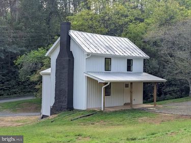 871 CHAPMAN ROAD , STANARDSVILLE, VA 22973
