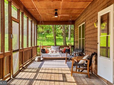 6005 PAGE VALLEY ROAD, LURAY, VA 22835