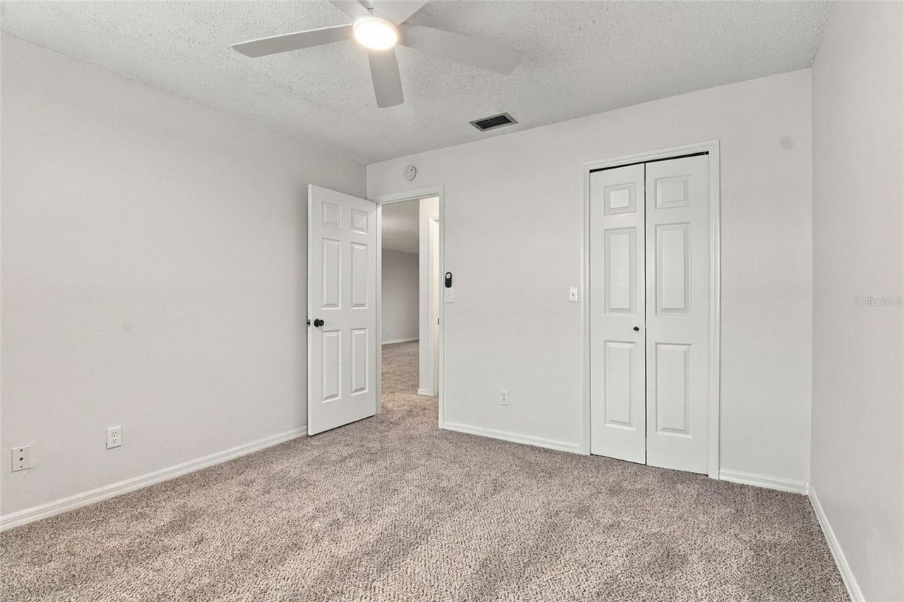 721 83rd Avenue N, Unit 202, Saint Petersburg, FL 33702 Photo