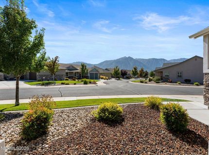 744 E Cottage Loop, Gardnerville, NV 89460 Photo