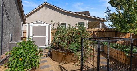 744 E Cottage Loop, Gardnerville, NV 89460 Photo