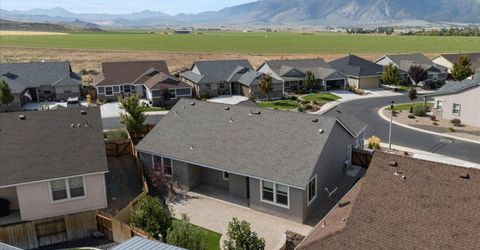 744 E Cottage Loop, Gardnerville, NV 89460 Photo
