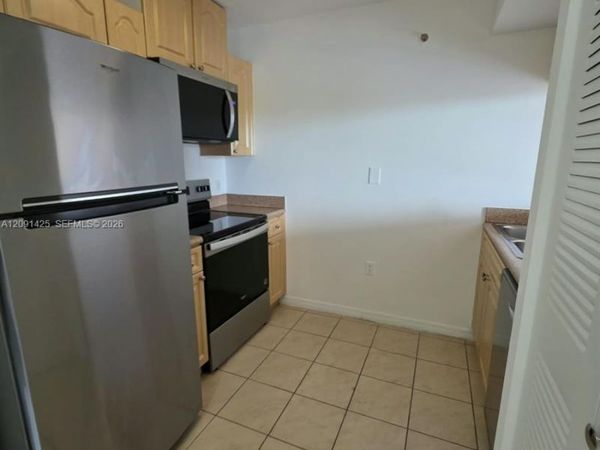 102 SW 6th Ave , Unit 604, Miami, FL 33130