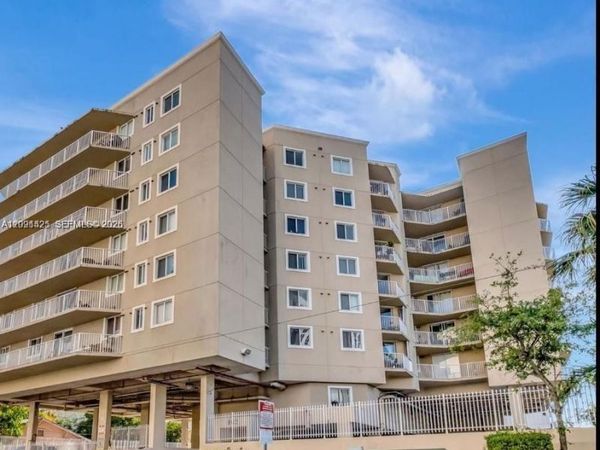 102 SW 6th Ave , Unit 604, Miami, FL 33130