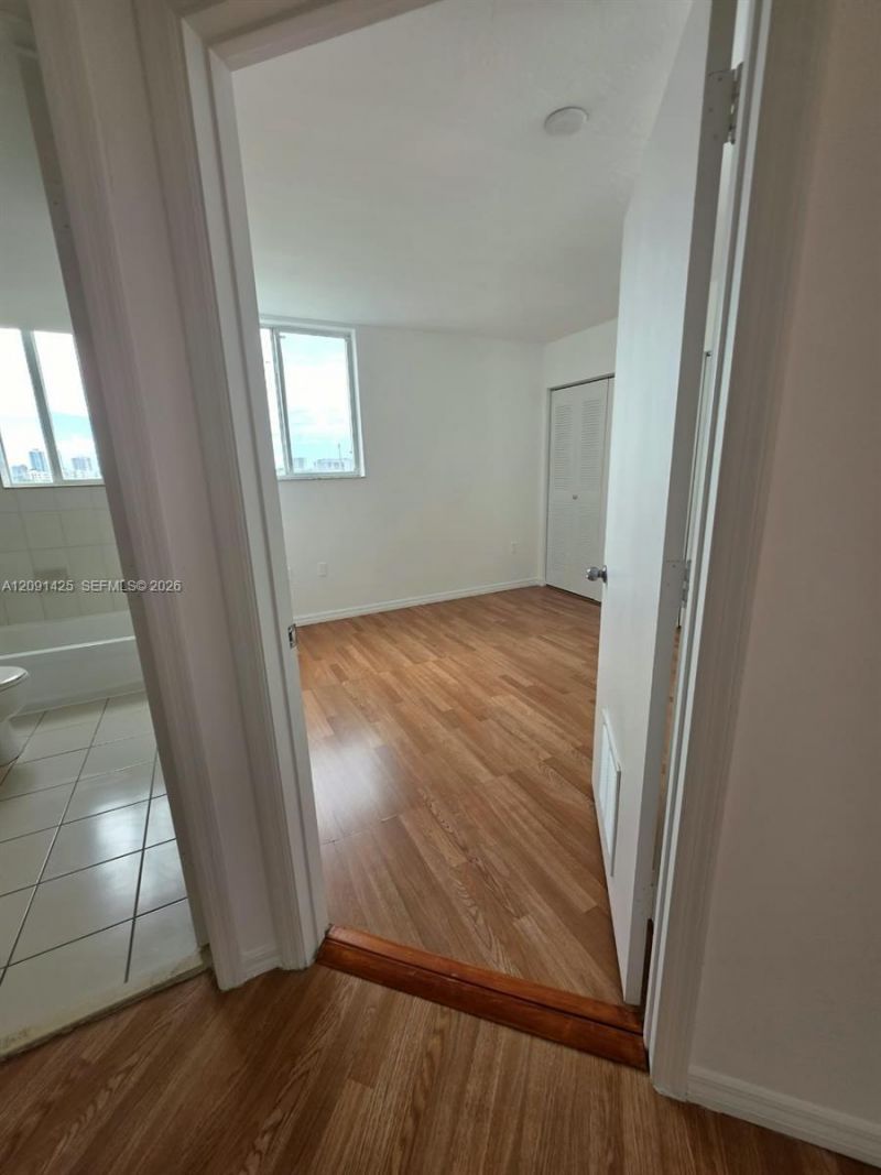 102 SW 6th Ave , Unit 604, Miami, FL 33130 Photo