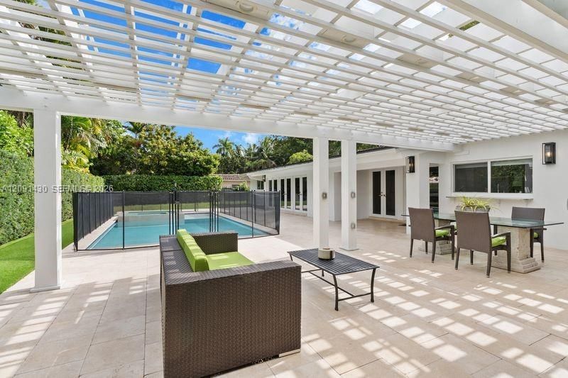 1021 Matanzas Ave , Coral Gables, FL 33146 Photo